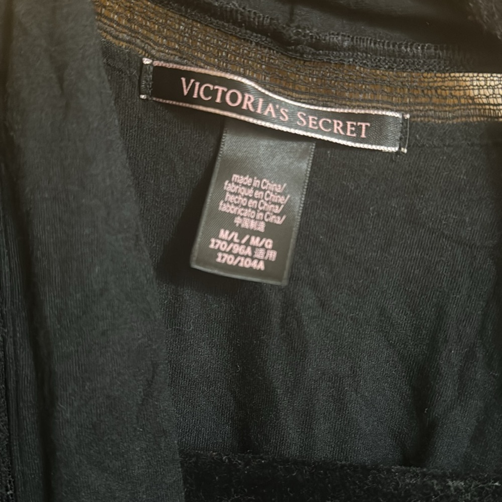 Victorias Secret Robe - Picture 2 of 2